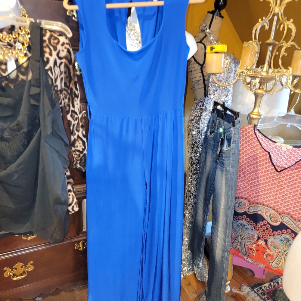 Blue jumpsuit wide leg shoulder pads slinky figure flattering romper Day G - Picture 13 of 13